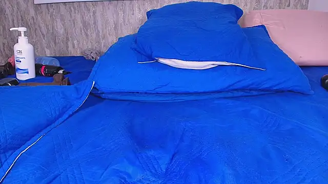 violett lo online show from March 7, 2025, 9:18 am