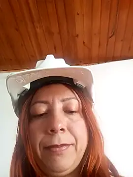 Snapshot of malusexy33 chatting on January 14, 2025, 4:57 am malusexy33 online show from January 14, 2025, 4:57 am