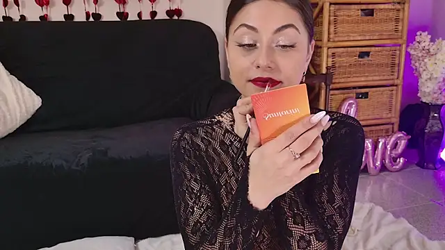 AvaBabyGirl online show from February 18, 2025, 4:16 pm