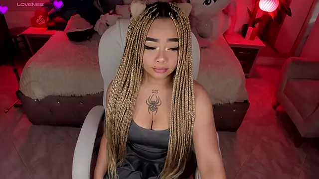 conny  curly online show from March 14, 2025, 12:51 pm