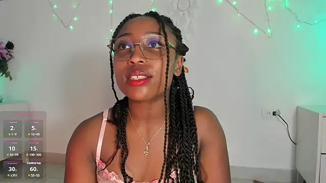 Snapshot of EmmaSanzz_ chatting on March 13, 2025, 5:28 pm EmmaSanzz online show from March 13, 2025, 5:28 pm