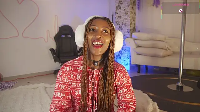 Snapshot of EmmaSanzz_ chatting on December 22, 2025, 12:35 pm EmmaSanzz online show from December 22, 2025, 12:35 pm