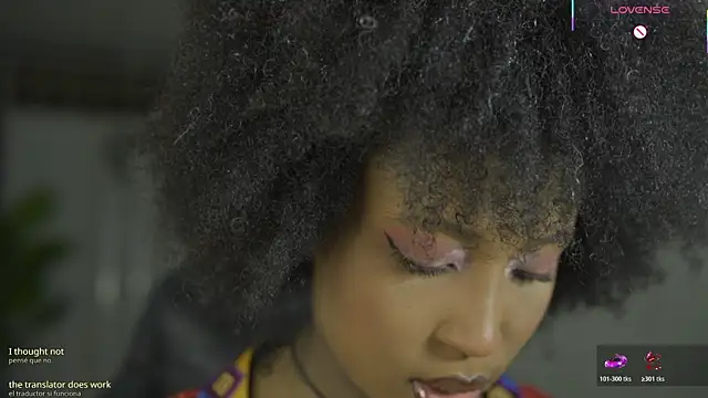 Snapshot of EmmaSanzz_ chatting on February 22, 2026, 10:58 am EmmaSanzz online show from February 22, 2026, 10:58 am