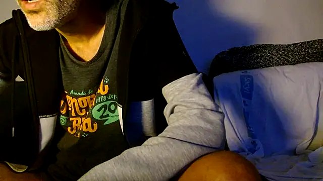 Snapshot of gaditanoxcyl chatting on October 26, 2025, 3:12 am gaditanoxcyl online show from October 26, 2025, 3:12 am