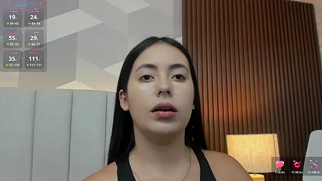 Snapshot of Julietasantos__ chatting on May 26, 2026, 6:37 pm Julietasantos online show from May 26, 2026, 6:37 pm