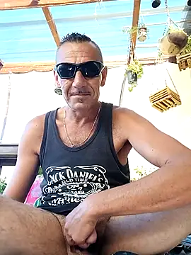 Snapshot of Bbboy42 chatting on February 20, 2025, 1:40 pm Bbboy42 online show from February 20, 2025, 1:40 pm