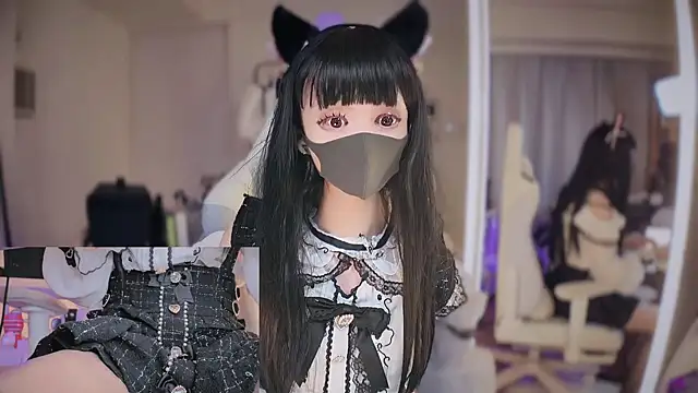 maku 00 online show from February 22, 2025, 4:40 pm