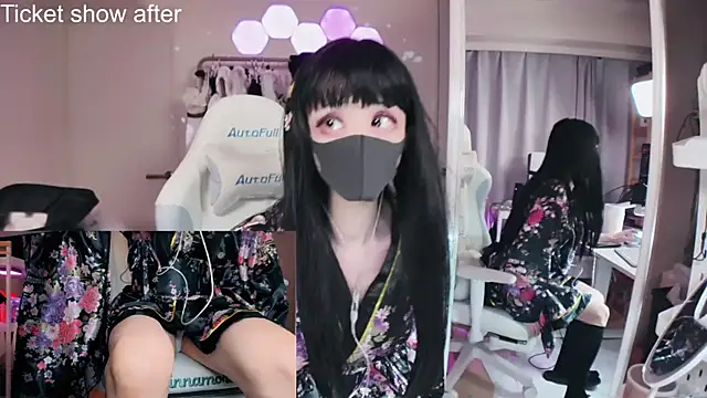 maku 00 online show from March 22, 2025, 2:36 pm