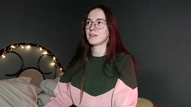 wow  kelly online show from December 17, 2025, 3:18 pm