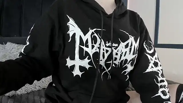 Adeelinee online show from December 26, 2024, 7:38 pm