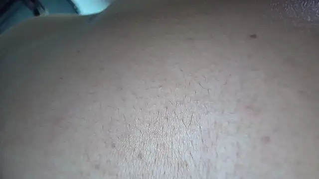 Snapshot of white_sexy_ chatting on October 18, 2025, 11:11 am white sexy  online show from October 18, 2025, 11:11 am