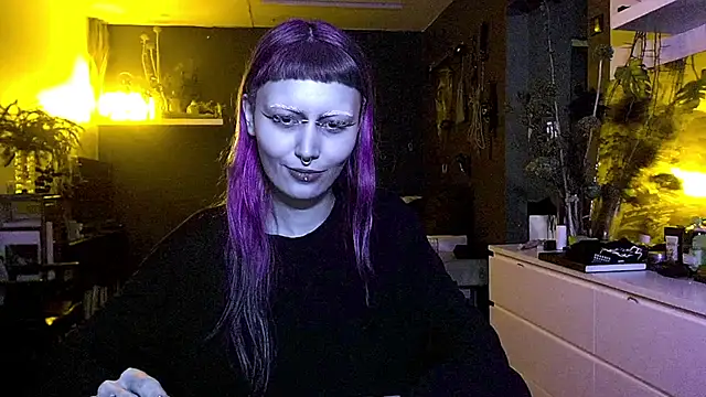 Snapshot of god_x_girl chatting on January 11, 2025, 7:27 pm god x girl online show from January 11, 2025, 7:27 pm