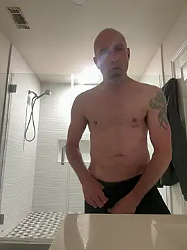 El Gizmo online show from March 10, 2025, 10:26 am