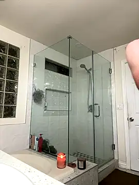 El Gizmo online show from September 9, 2025, 8:36 am