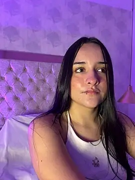 hanna lee02 online show from January 29, 2025, 12:02 pm