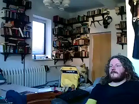 sunr1sa online show from March 18, 2025, 4:04 pm