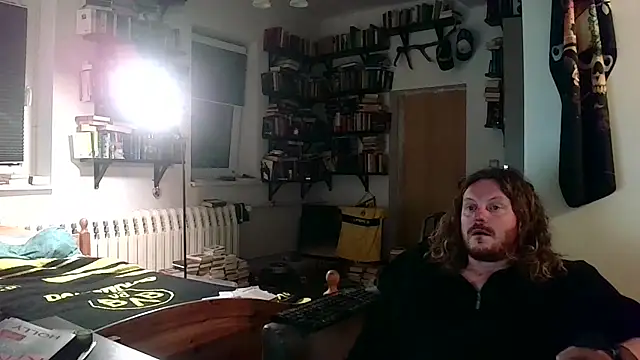 sunr1sa online show from October 2, 2025, 4:19 am