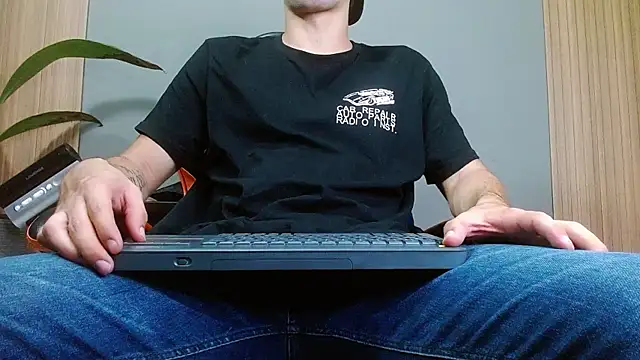 Mr WhiteCock online show from November 20, 2025, 11:37 pm