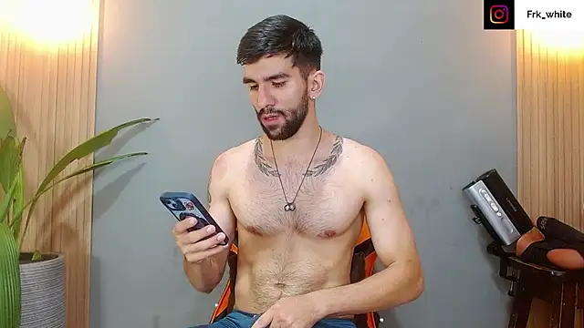 Mr WhiteCock online show from January 14, 2026, 2:39 am