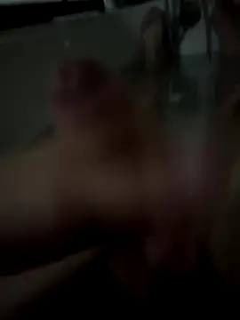 Snapshot of Hatah_ chatting on October 4, 2025, 5:22 pm Hatah online show from October 4, 2025, 5:22 pm