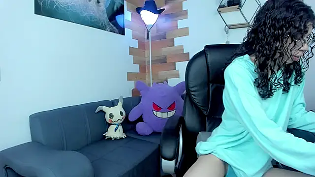 Angel Dust18 online show from February 3, 2025, 11:05 pm