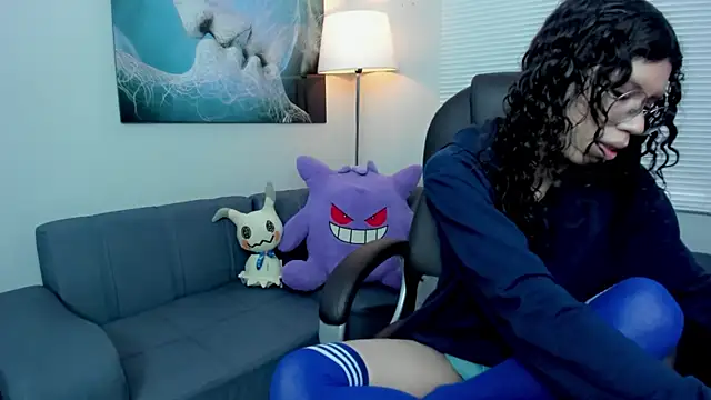 Angel Dust18 online show from September 15, 2025, 2:17 pm