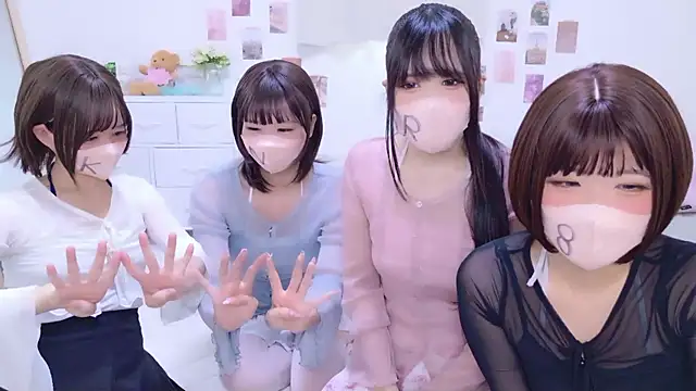 841 yayoi online show from November 16, 2025, 3:56 am