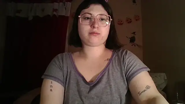 imsohornydacom online show from October 25, 2025, 1:46 am