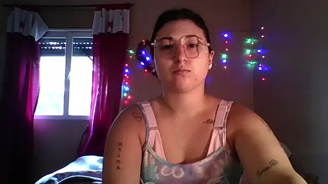 imsohornydacom online show from February 3, 2026, 5:40 pm