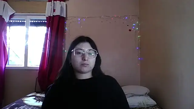 imsohornydacom online show from May 13, 2026, 5:43 pm