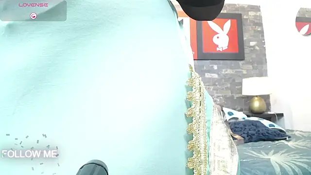 dayadubey  online show from March 5, 2026, 11:39 am