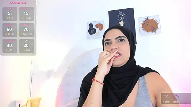 Umarani  online show from November 25, 2025, 6:30 pm