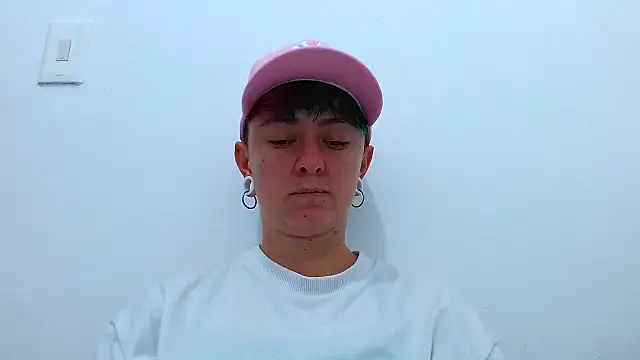 tomboyblue online show from December 2, 2025, 3:29 pm