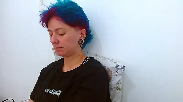 tomboyblue online show from March 26, 2026, 2:00 pm