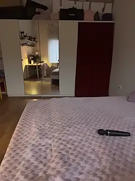 Snapshot of MariaValentine chatting on December 18, 2025, 6:30 am MariaValentine online show from December 18, 2025, 6:30 am