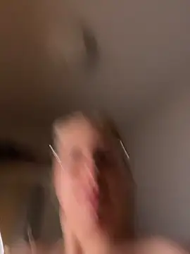 Snapshot of MariaValentine chatting on December 18, 2025, 8:59 pm MariaValentine online show from December 18, 2025, 8:59 pm