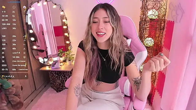 violet ch online show from January 21, 2025, 4:16 pm