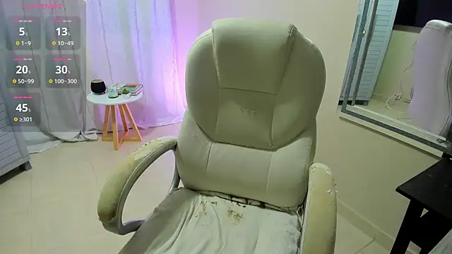 dahian carter online show from April 8, 2026, 10:15 am