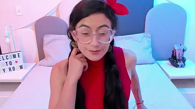 SophieGomez22 online show from February 23, 2025, 11:22 am