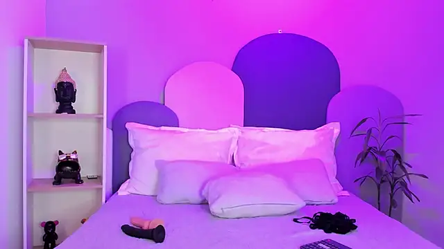 Snapshot of SophieGomez22 chatting on February 5, 2026, 11:37 am SophieGomez22 online show from February 5, 2026, 11:37 am