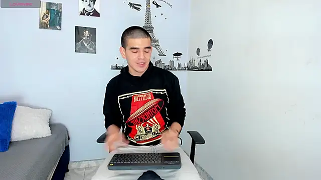 Snapshot of Ares_Johnson chatting on January 2, 2025, 10:01 pm Ares Johnson online show from January 2, 2025, 10:01 pm