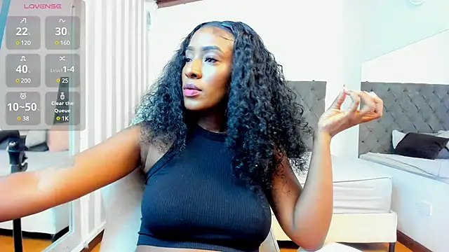 rebeca cortez  online show from March 10, 2025, 1:45 am