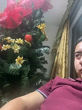 DanielGomez9 online show from December 25, 2024, 7:24 am