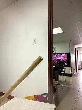 DanielGomez9 online show from November 28, 2025, 8:00 pm