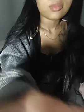 Livia Diaz online show from May 17, 2026, 11:34 pm