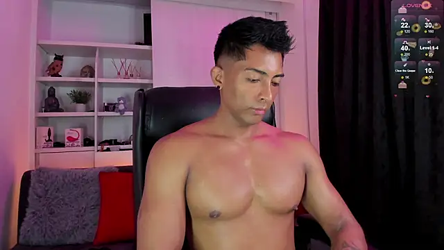 Couple muscle1 online show from December 21, 2024, 2:04 pm