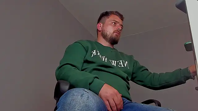 Master Mark Wayne online show from November 4, 2025, 6:40 pm