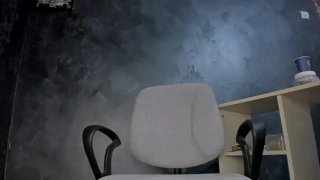 Snapshot of Master_Mark_Wayne chatting on February 25, 2026, 6:17 pm Master Mark Wayne online show from February 25, 2026, 6:17 pm