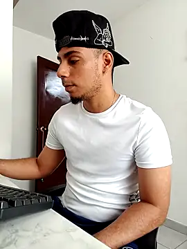 bonehur online show from April 10, 2026, 9:08 pm