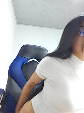 anny vittar online show from April 14, 2026, 5:24 am